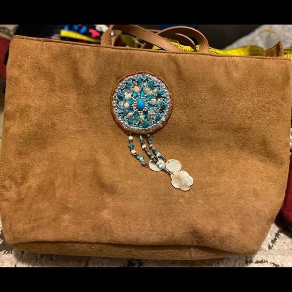 Cappelia Handbags - BOHO This cute purse has a dream catcher